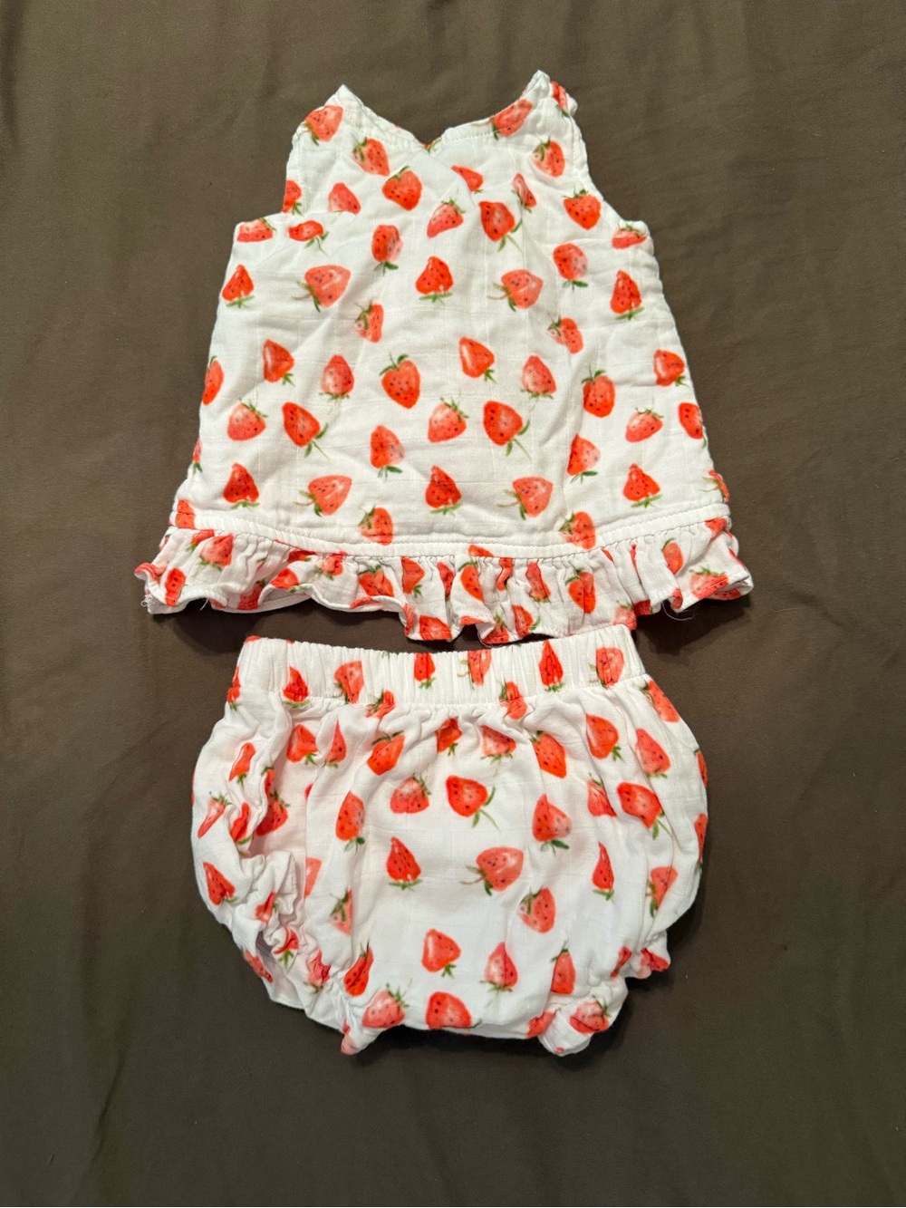 White Strawberry-Print Baby Two-Piece Set - Ruffle Top & Bloomers